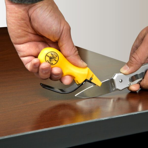 Combination Knife and Scissors Sharpener - Image 2