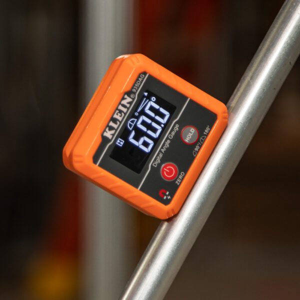 Digital Angle Gauge and Level - Image 5