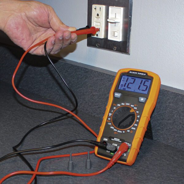 Digital Multimeter, Manual-Ranging, 600V - Image 2